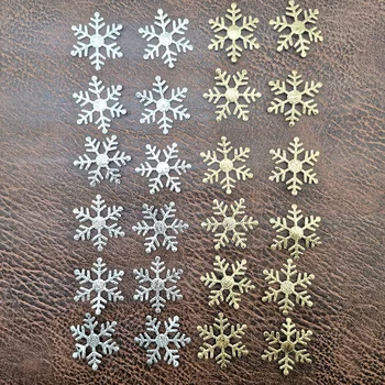 (200 buah / bungkus) 30mm Natal Kepingan Salju Palsu Confetti Salju Buatan Pohon Natal untuk Dekorasi Pernikahan Pesta Rumah