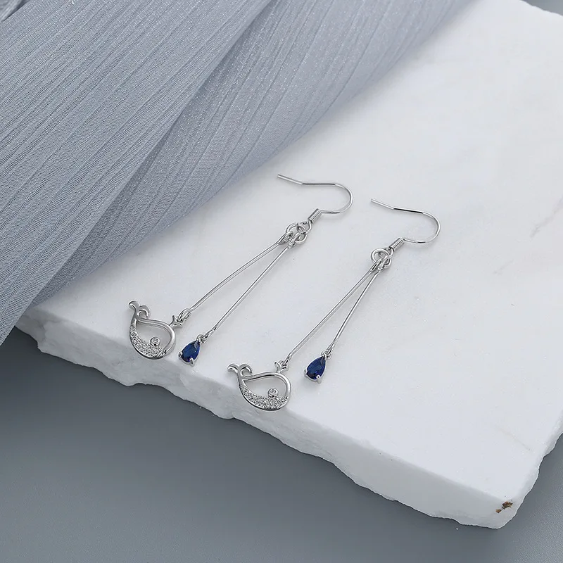 CIAXY Anting-Anting Paus Zirkon Warna Perak untuk Wanita Temperamen Rumbai Panjang Anting-Anting Tetesan Air Biru Perhiasan Laut - 3