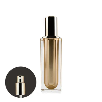 Kapasitas 30ml&50ml Warna emas Bentuk persegi Bahan akrilik Botol Parfum Semprot Isi Ulang dengan penyemprot parfum alumite