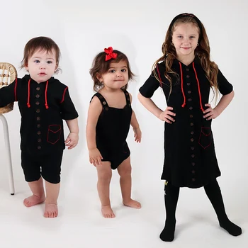 Keluarga Pencocokan Pakaian Set Berusuk Kapas Bayi Romber Top Gadis Vestidos Gaun Anak Laki-laki T-shirt Bertudung Keluarga Pencocokan Pakaian Hitam
