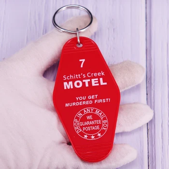 Motel Schitt's Creek Anda Dibunuh Pertama Kali Gantungan Kunci Merah Nomor Kamar # 7 Gantungan Kunci
