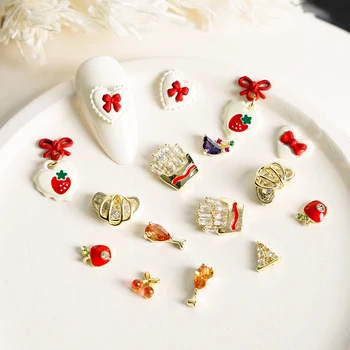 Cherry Heart Strawberry Charms Dekorasi Seni Bagian Kuku Zirkon Manikur Desain Aksesori Kristal Seni Permata Berlian Emas Logam