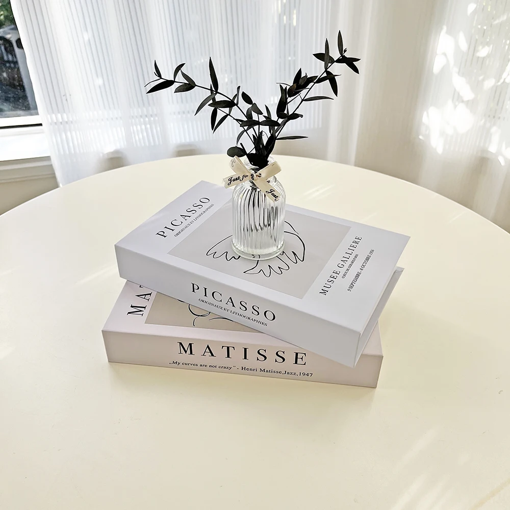Ins Gaya Kreatif Buku Palsu Dekorasi Modern Sederhana Seni Simulasi Buku Matisse Buku Dekoratif Model Dekorasi Ruang Tamu - 1