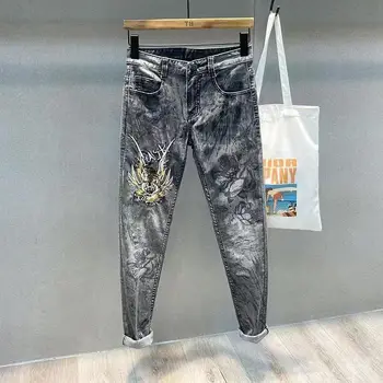 Jeans Retro untuk Pria Slim Fit Biru Muda Sobek Dengan Motif Lubang Meruncing Kpop Celana Koboi Pria Celana Xs Estetika Robek Rusak