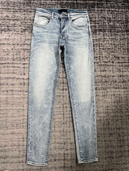 Jeans biru muda sederhana Jeans kaki kecil Kancing serbaguna ramping versi Korea baru pria 2023