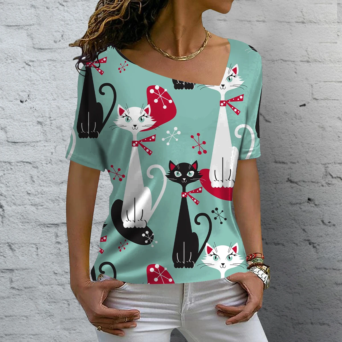 Kaus Wanita Lucu Kaus Atasan Cetak Kucing Kupu-kupu 3D Musim Panas Pakaian Leher V Harian Jalanan Kaus Ukuran Besar untuk Pakaian Wanita - 4