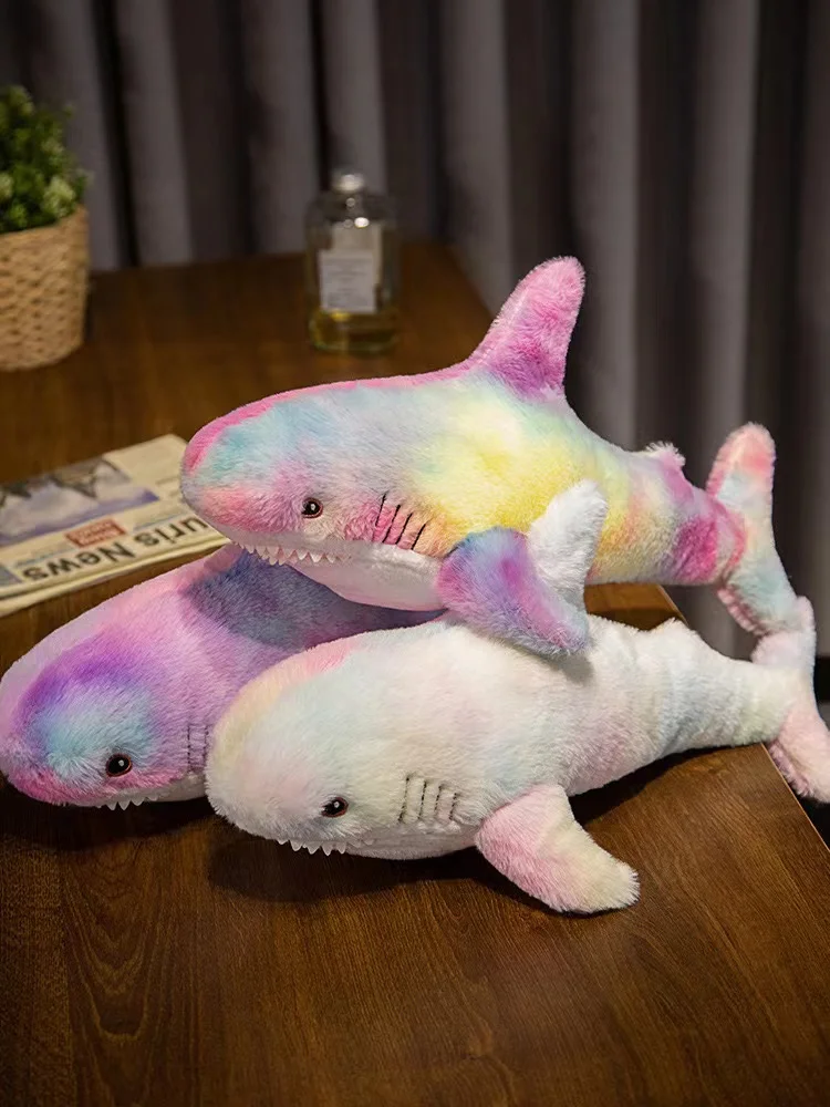 Kawaii Dazzle Tie-Dye Shark Mainan Mewah Berbagai Warna Action Figure Hiu Boneka Pendamping Anak Ragdoll Kirim Anak-anak - 4