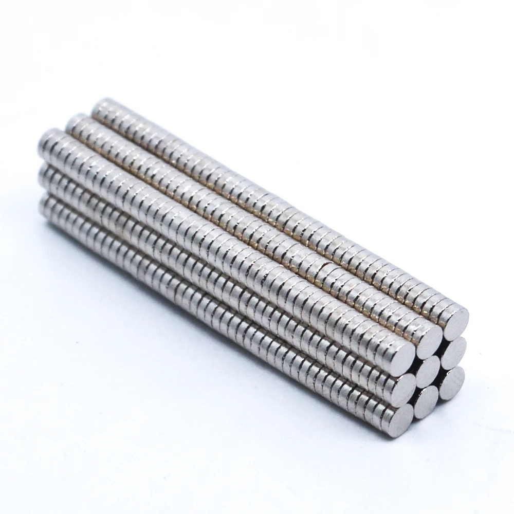Magnet Hick Magnet Super Kuat NdFeB Neodymium Magnet Cakram Kecil Tipis Permanen N35 Dia 1/2/3/4/5/6/8/10/12/15/18 / 20mm imanes - 1