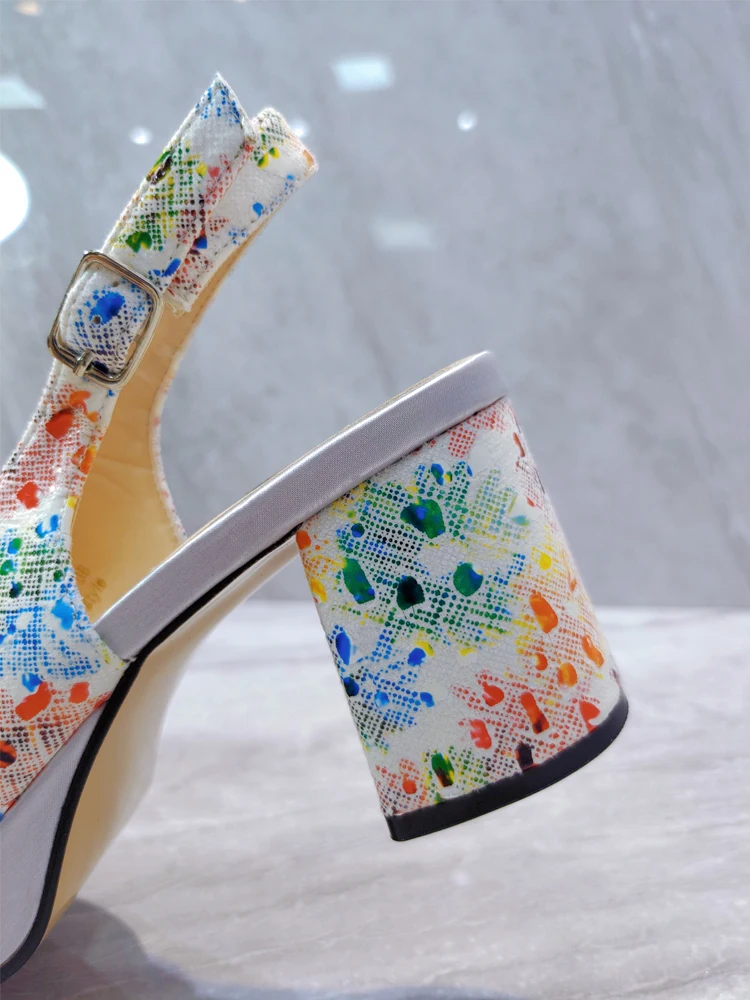 Sandal Musim Panas untuk Wanita Sepatu Hak Rendah Pengantin Pernikahan 2023 Sepatu Bunga Berlian Imitasi Perak untuk Pesta Nigeria - 4