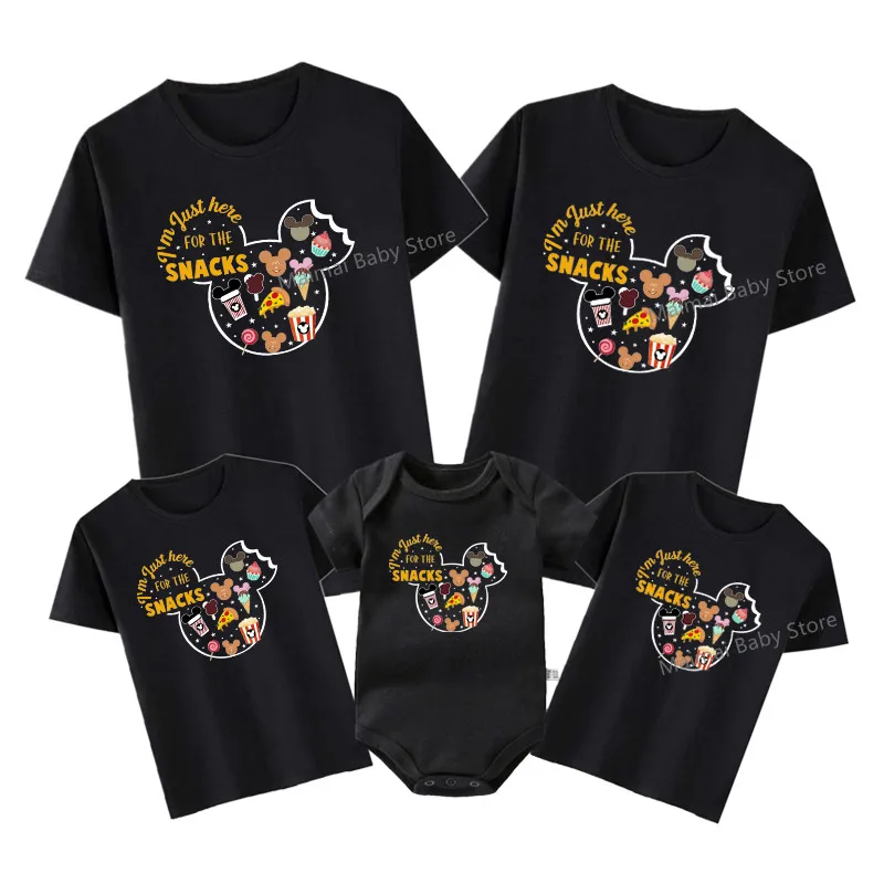 Saya Hanya Di Sini Untuk Makanan Ringan Cetak Pakaian Keluarga Lucu yang Serasi Kemeja Mickey Mouse Lucu Atasan Disney Ayah Ibu dan Anak Atasan Disney - 0