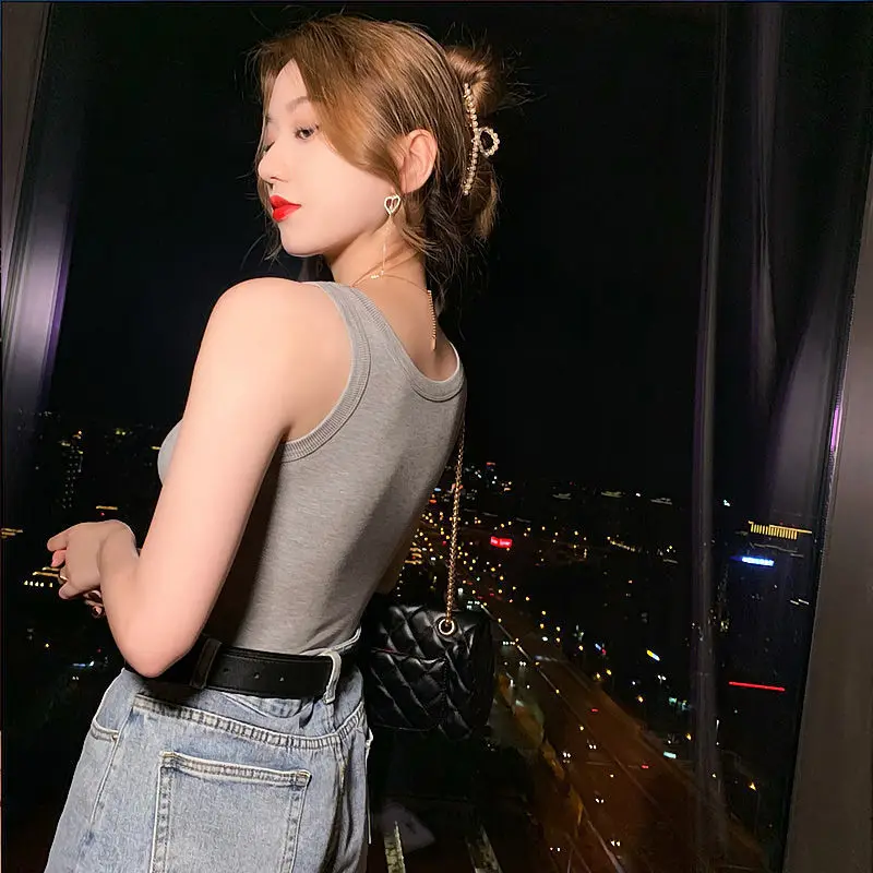 Y2K Fashion Korea Crop Tank Cami Atasan Wanita Jepang Vintage Putih Seksi Off Shoulder Korset Kaus Rajut Atasan Wanita Rompi Terlaris - 5
