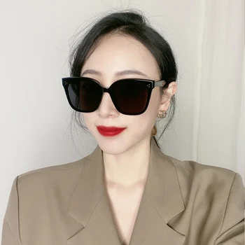 Yuumi Rick Kacamata Hitam untuk Wanita Pria Kacamata Hitam Mata Kucing Kacamata Mata-mata Fashion Kebesaran Merek Desainer Mewah Jennie